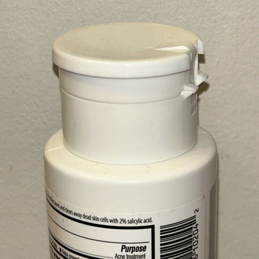 2x Obagi CLENZIderm M.D. Pore Therapy 5oz, Acne & Skin Treatment Exp. 12/2027 - Picture 8 of 10